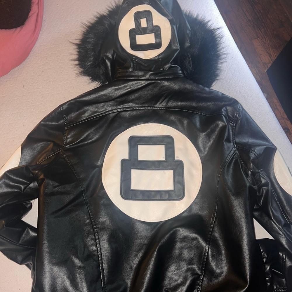 Men’s leather 8 ball jacket